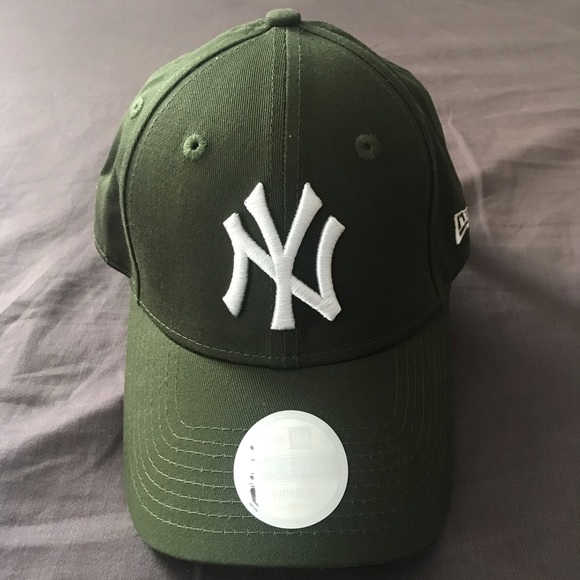olive green yankees hat